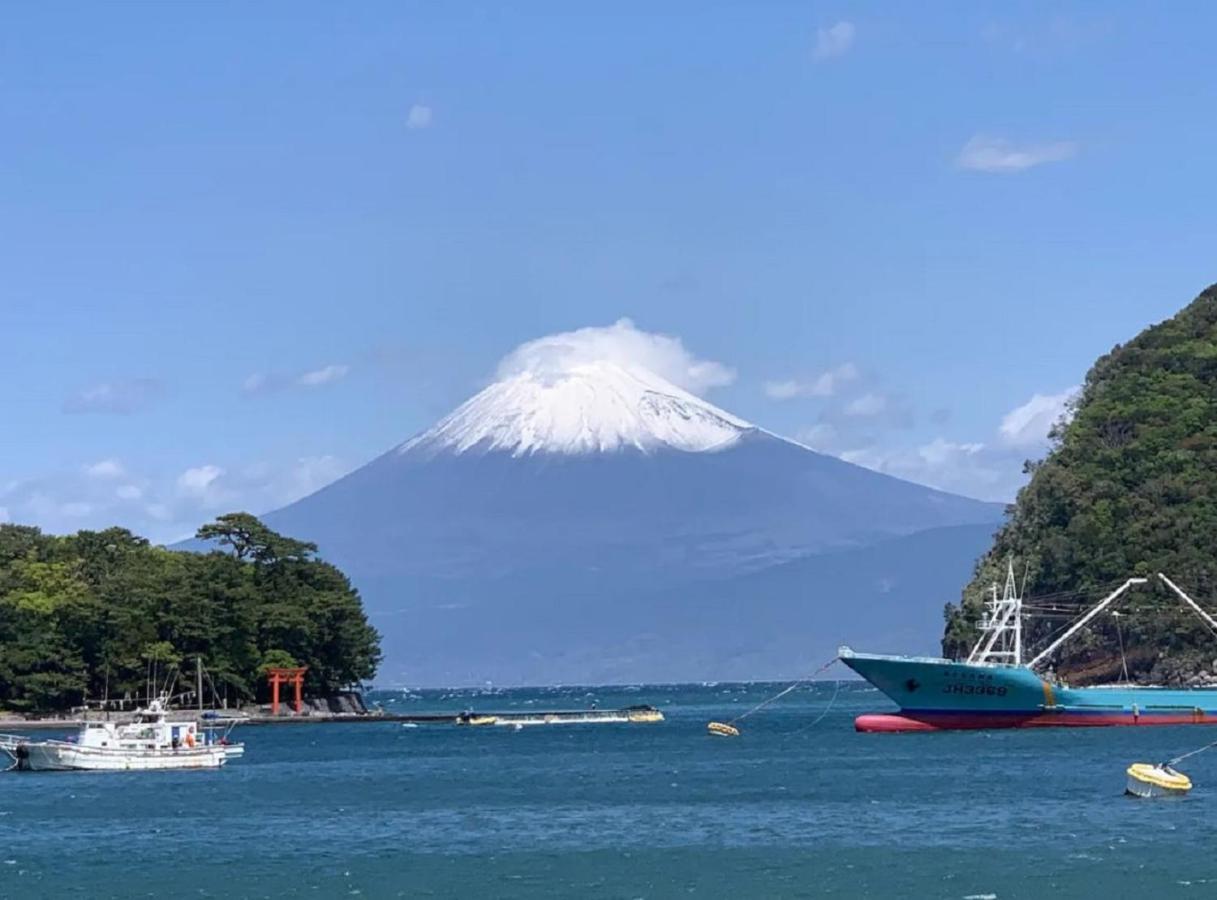 遙かな亭 Villa Numazu Exteriör bild